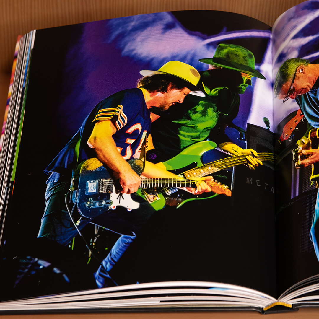 Pearl Jam React/Respond