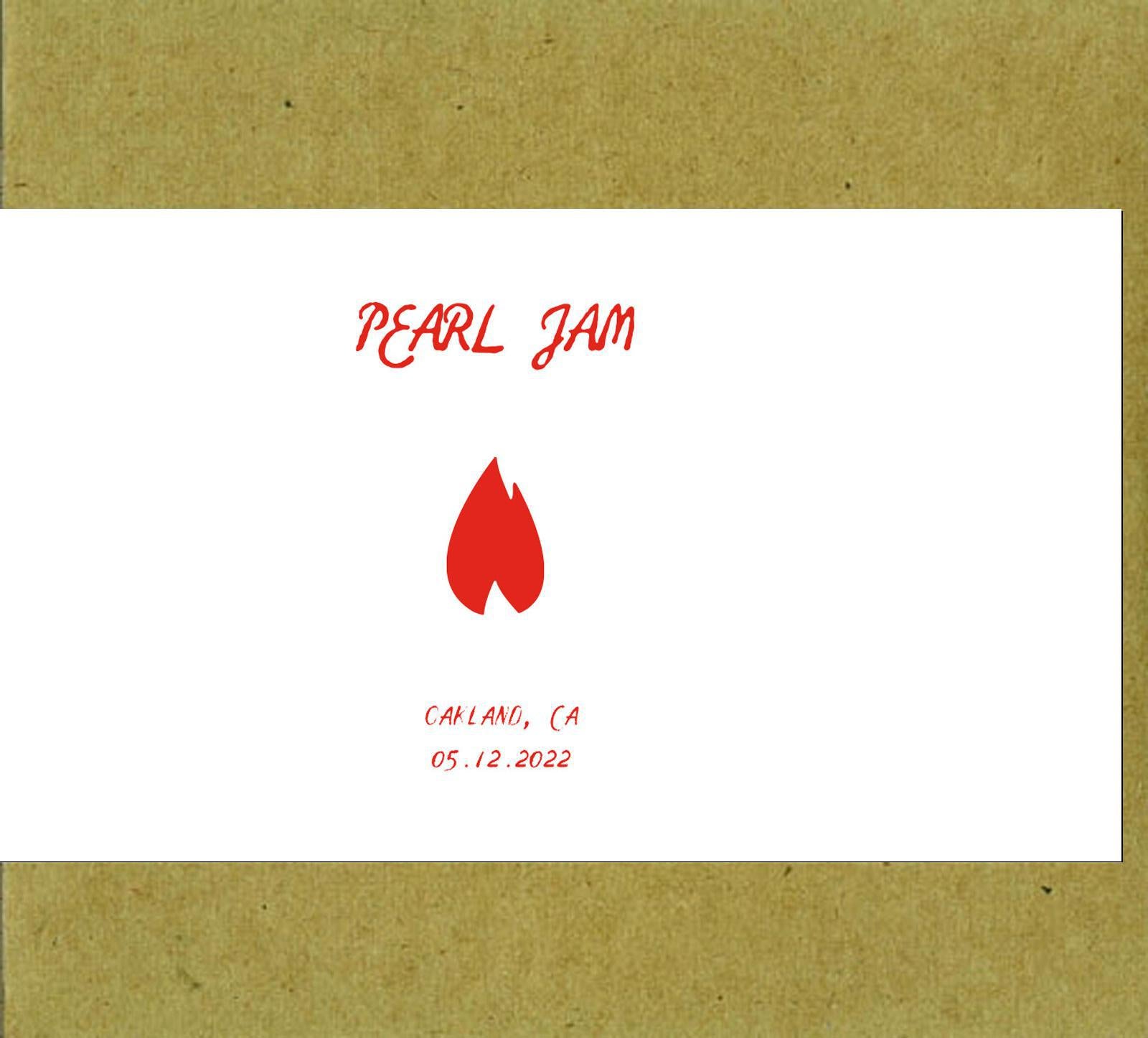 Oakland 5/12/2022 Bootleg CD | Ten Club LLC